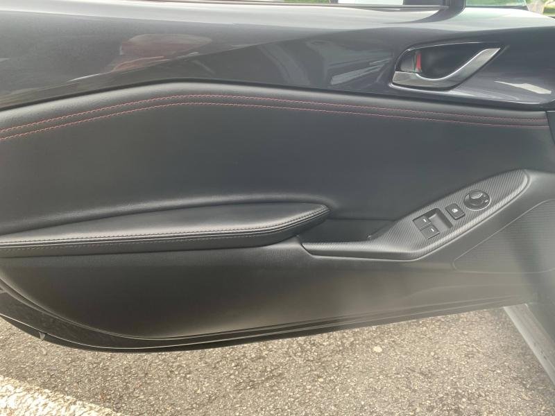 mazda - Visuel 10