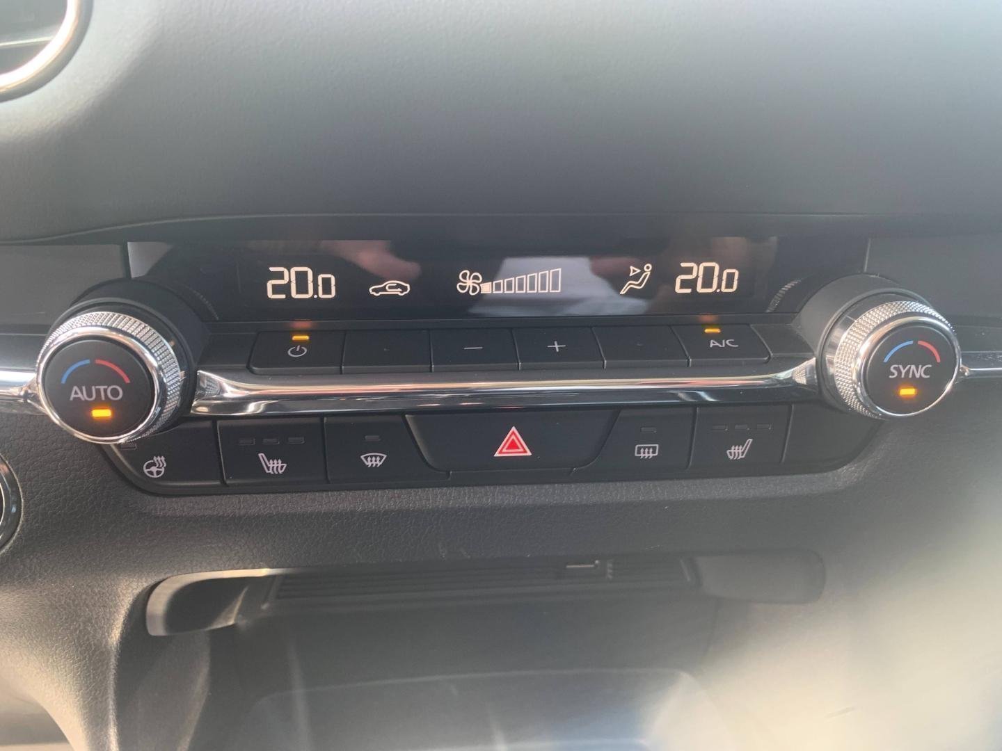 mazda - Visuel 14